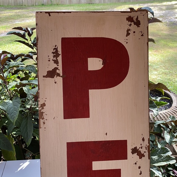 Pottery Barn Large Distressed and Rustic Wooden Peace Sign ☮️✌️🕊 - Picture 3 of 17